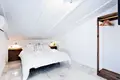 4 bedroom house 180 m² Dos Hermanas, Spain