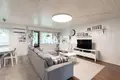 Mieszkanie 5 pokojów 106 m² Tyry, Finlandia