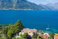 Haus 3 Schlafzimmer 389 m² Dobrota, Montenegro