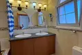 Dom 5 pokojów  w Monagrouli, Cypr