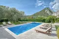 3 bedroom villa 220 m² Budva, Montenegro