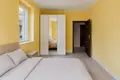 Mieszkanie 3 pokoi 93 m² w Warszawa, Polska