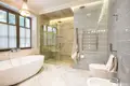 Casa 10 habitaciones 369 m² Jurmala, Letonia