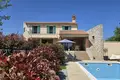 3-Schlafzimmer-Villa 137 m² Rabac, Kroatien
