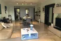 Mieszkanie 3 pokoi 160 m² Limassol, Cypr