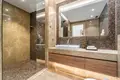 Haus 5 Schlafzimmer 1 023 m² San Pedro Alcantara, Spanien