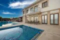 Вилла 4 спальни 520 м² Камарес, Кипр
