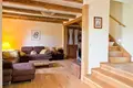 House 630 m² Jagodje, Slovenia