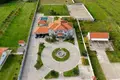 Коттедж Kuća 560 m² na Prodaju – Novo Selo, Danilovgrad