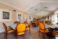Apartment 15 bedrooms 1 500 m² Budva, Montenegro
