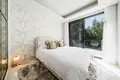 4-Schlafzimmer-Villa 538 m² Estepona, Spanien