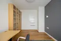 Квартира 4 комнаты 104 м² Варшава, Польша