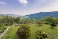 Villa 10 Schlafzimmer 1 600 m² Bergamo, Italien