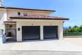 7 bedroom villa 380 m² Ika, Croatia