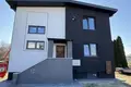 Дом 300 м² Лодзь, Польша