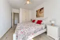 2 bedroom apartment 102 m² Manilva, Spain