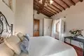 Casa 20 habitaciones 1 500 m² Casole dElsa, Italia