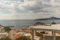 Atterrir  Sveti Stefan, Monténégro