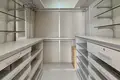 4 bedroom apartment 100 m² in Regiao Geografica Imediata do Rio de Janeiro, Brazil