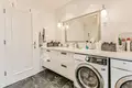Apartment 1 bathroom 90 m² in Budapest, Hungary