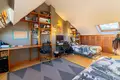 4 bedroom house 220 m² Dos Hermanas, Spain