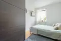 Квартира 3 комнаты 61 м² Пястув, Польша