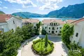 3 bedroom apartment 130 m² Kotor, Montenegro