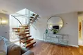 3 bedroom apartment 26 m² in London, United Kingdom