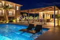 Hôtel 2 243 m² à Kalyves Polygyrou, Grèce