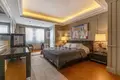 5 bedroom apartment 280 m² Muratpasa, Turkey