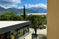 Квартира 1 комната 56 м² Биела, Черногория