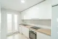 Mieszkanie 2 pokoi 128 m² Dos Hermanas, Hiszpania