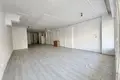 Shop 120 m² in Muratpasa, Turkey