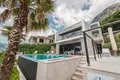 3 bedroom villa 450 m², Montenegro