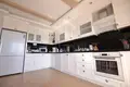 Пентхаус 6 комнат 300 м² Махмутлар, Турция