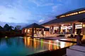 Willa 11 pokojów 4 700 m² Belumbang, Indonezja