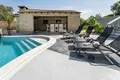 Haus 8 Schlafzimmer 750 m² Zackon, Kroatien