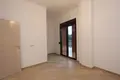 Квартира 3 спальни  Бар, Черногория