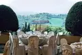Hôtel 2 000 m² à Gradara, Italie
