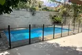 Cottage 8 rooms 350 m² in Raanana, Israel