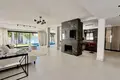 Haus 5 Schlafzimmer 360 m² San Pedro Alcantara, Spanien
