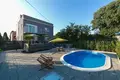 4-Schlafzimmer-Villa 180 m² Biograd na Moru, Kroatien