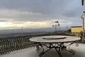 Замок 30 комнат 9 000 м² Ferrandina, Италия