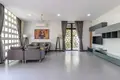 2 bedroom Villa 1 m² Krous, Cambodia