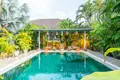 villa de 3 chambres 240 m² Rawai, Thaïlande