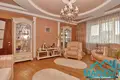 Cottage 381 m² Valiarjanava, Belarus