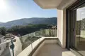 2 bedroom apartment 74 m² Boreti, Montenegro