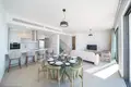 Mieszkanie 3 pokoi 153 m² Chloraka, Cypr