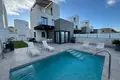 Villa de tres dormitorios 175 m² Torrevieja, Španjolska