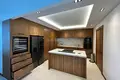 4-Schlafzimmer-Villa 373 m² Choeng Thale, Thailand